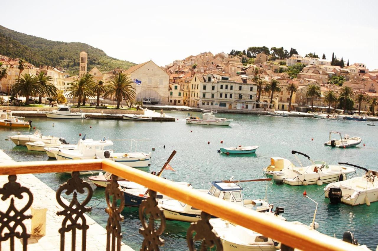 Hvar Riva Rooms Hvar Town Exterior photo