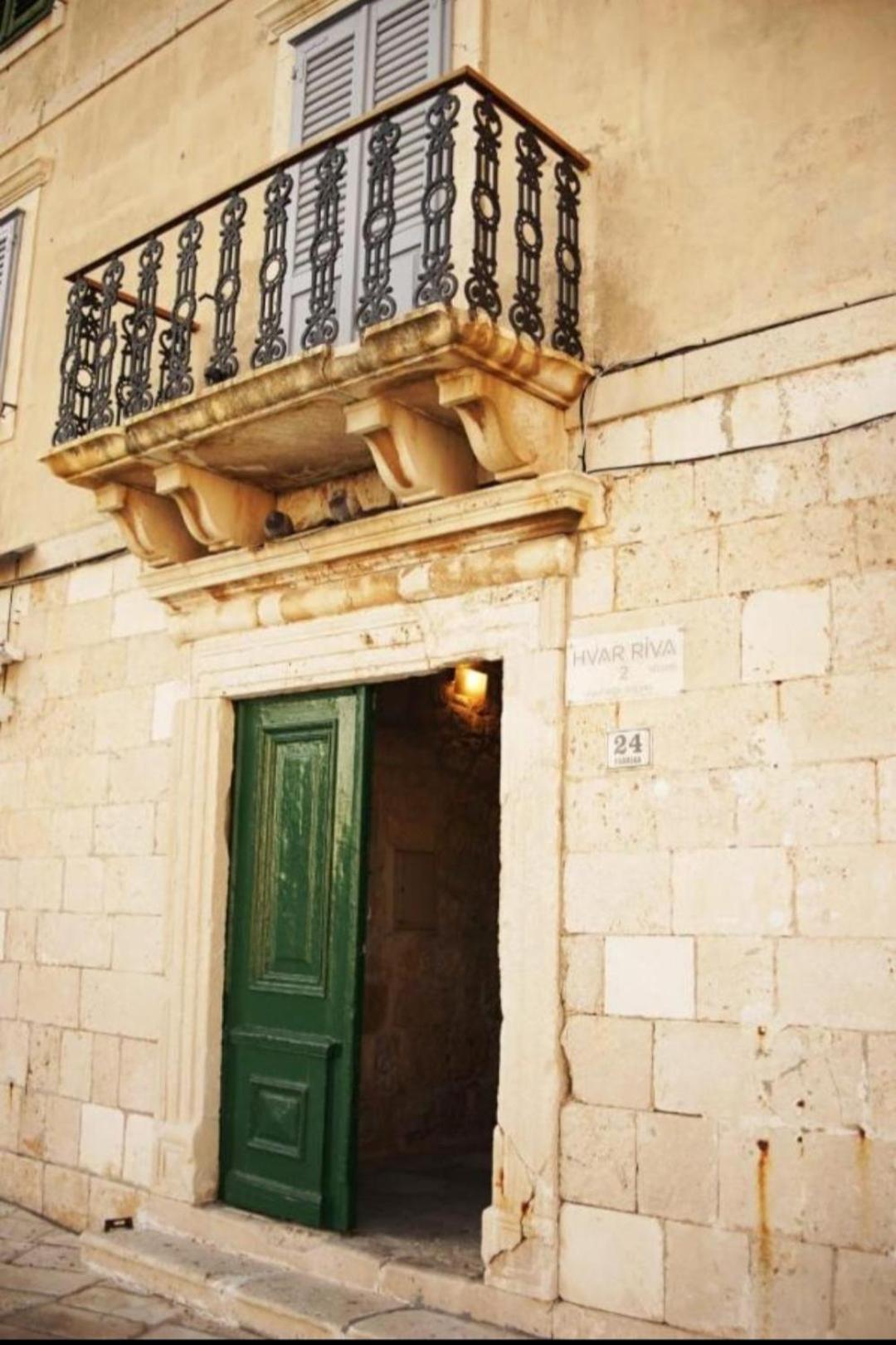 Hvar Riva Rooms Hvar Town Exterior photo